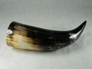 BEST QUALITY OF VIKING DRINKING HORN FOOD SAFE GENUINE HORN VIKING Drinking Beer Horn for Bar Restaurant Use Christmas - Product Image 5