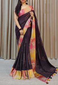 Nouveau Catalogue Launch Soie Douce Avec Bordure En Satin Et Chemisier Fantaisie sari en vente en ligne - Product Image 4