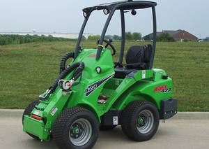 Minicargadora Avant 423, Cargadora de Ruedas con Motor Kohler de 25KW, Bomba Hidráulica, Caja de Cambios, Motor, Nueva - Product Image 2