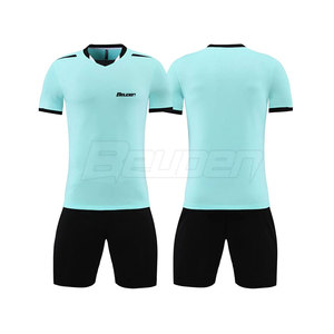 Vente en gros d'uniformes de football respirants personnalisés pour adultes, impression personnalisée du nom de l'équipe, ensemble de maillots de style jersey, 100% polyester, haute qualité - Product Image 1