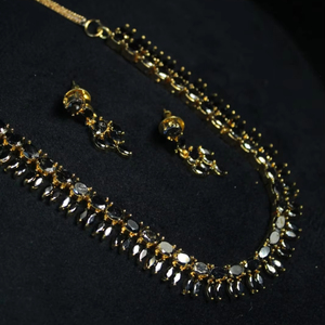 Collar de AD CZ del fabricante indio, Material de Latón chapado en oro, fiestas de boda, atuendo de novia en forma personalizada a granel - Product Image 1