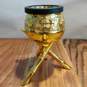 Soporte de incienso de Metal Dorado de la mejor calidad, organizador de fragancia, quemador de incienso con textura de flor elegante para eventos y bodas de verano - Product Image 1