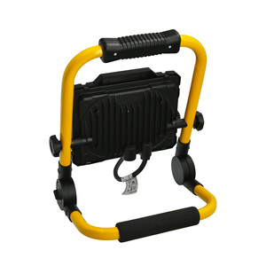 Faretto LED Piatto da 30 Watt Luce Bianca 4000o. Lampada IP65 da 3300 Lumen con Maniglia per il Trasporto - Product Image 3