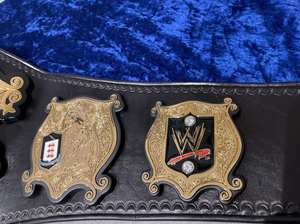 Cinturón de campeonato personalizable Premium Diseño único para premios de reconocimiento deportivo Opciones de tamaño personalizado - Product Image 4