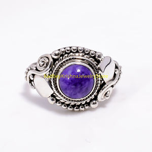 Anillo Boho Hecho a Mano con Plata de Ley 925 y Piedra Preciosa de Charoíta Púrpura Natural - Product Image 5
