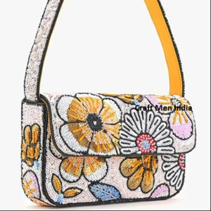 Sacs de soirée brodés personnalisés avec des perles ethniques uniques faites à la main pour les événements formels, sac à bandoulière tendance - Product Image 1