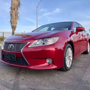 Voiture d'occasion de qualité abordable, Le-x-us ES 3-50 rouge 2014, conduite à gauche - Product Image 1