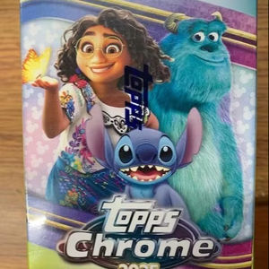 Caja Blaster Sellada de Alta Calidad de la Película de Animación Topps Chrome 2025 (Caja de 28 Tarjetas) - Product Image 1