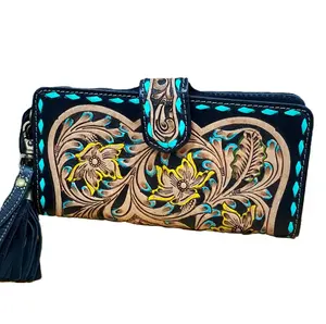 Pochette de luxe artisanale pour femme, style vintage bohème, motif animalier, protection RFID, jaune, en forme de selle - Product Image 1