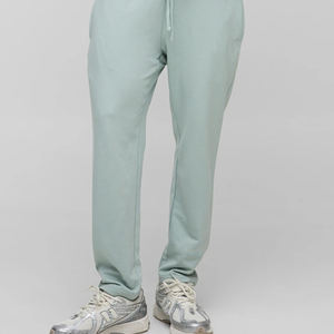 Survêtements personnalisés pour hommes 2026 à prix avantageux avec poches kangourou, manches longues, tissu confortable, pull à capuche et logo - Product Image 3