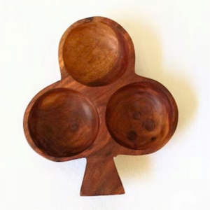 Beau plateau fait main de portion avec la caractéristique décorative de finition brillante - Product Image 1