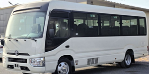 Autobús TOYOTA COASTER DIÉSEL 4.0 AUTO DOOR, 30 plazas, 4.2L Gasolina, Volante a la Izquierda/Derecha, Opciones de Combustible Gasolina, en Venta - Product Image 3