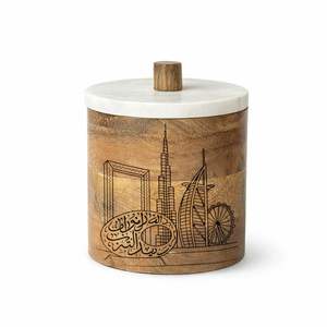 Pot de rangement en bois avec vue sur la ville de Dubaï et calligraphie arabe, couvercle en marbre, boîte décorative en bois d'acacia et de mangue - Product Image 1
