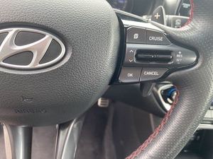 Offre Spéciale : Hyundai Elantra GT Line FWD d'occasion – Prête à être expédiée - Product Image 2