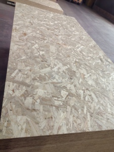 Panel de Pared y <span class=keywords><strong>Techo</strong></span> de Madera OSB2, Resistente al Agua, Superficie de Madera de Pino, Núcleo de Madera Mixta, 9/11/15/18 mm - Product Image 4