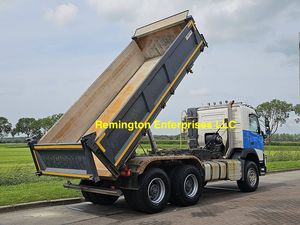 Camion benne d'occasion Volvo FMX 13.460 6x4 Diesel à transmission automatique, modèle 2017, pour transport et travaux d'ingénierie - Product Image 4