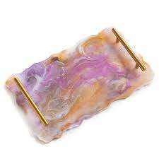 Bandeja de Servicio y Almacenamiento de Resina Hecha a Mano de Calidad Superior, Diseño Artesanal Atemporal, Pintada a Mano para Decoración de Mesa - Product Image 2