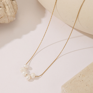 Collier pendentif minimaliste en argent 925 plaqué or avec motif géométrique et perle d'eau douce pour femmes, avec chaîne à perles - Product Image 5