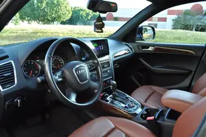 2011 Audi Q5 Premium PLUS - Product Image 2