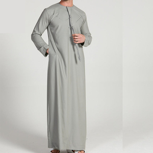 Haut de gamme du Moyen-Orient Jubbah Al Daffah fermeture personnalisée Thobe / Thawb pour hommes fabriqué avec un bras de poitrine personnalisé Jubbah pour hommes - Product Image 5