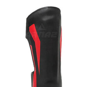 Espinillera con Acolchado Premium y Costuras Resistentes, Interior Suave y Diseño de Ajuste Seguro - Product Image 6