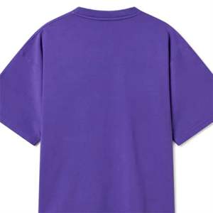 Camiseta holgada de ajuste relajado para hombres y mujeres Elegante y cómoda para ropa de calle, atuendos diarios y ropa deportiva - Product Image 5