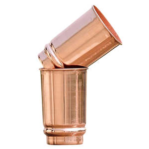 Verre à eau en cuivre design, fait main, écologique, style contemporain, compatible lave-vaisselle et micro-ondes, pour usage domestique et bar. - Product Image 2