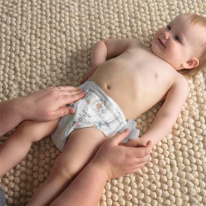 Pañales Huggies Little Snugglers Plus Talla 2, Paquete de 174 - Product Image 2