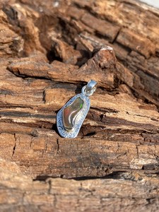 Pendentif en opale brute fait main, argent sterling 925, pierre précieuse unique, bijou fantaisie tendance, cadeau pour femme et homme - Product Image 6