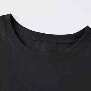 Camiseta Corta de Primera Calidad para Mujer, Logotipo Personalizado, Algodón Liso, Secado Rápido, Transpirable, Tops Cortos para Mujer - Product Image 2