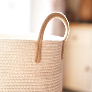 Cesta grande de yute estilo mimbre con asas, organizador ecológico duradero para mantas, juguetes o decoración de temporada - Product Image 5