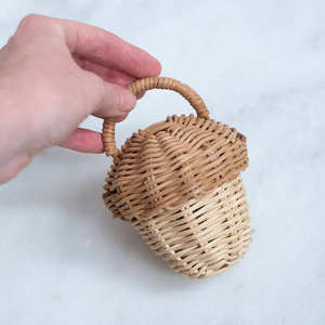 Sonajero de Bellota Hecho a Mano, de Ratán, Natural y Sostenible, para el Desarrollo Sensorial, Cesta de Almacenamiento - Product Image 1