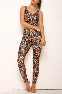 New Fashion Hot Sale Custom Gym Fitness Women Plus Size Yoga Sets <b>Leggings</b> <b>With</b> <b>Pocket</b> 2pcs Workout Yoga Wear Sets for Women - Product Image 2