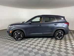 Diseñado para lo mejor de lo mejor: el nuevo Kia Seltos EX 2024. Elegante, espacioso y bien equipado. - Product Image 2