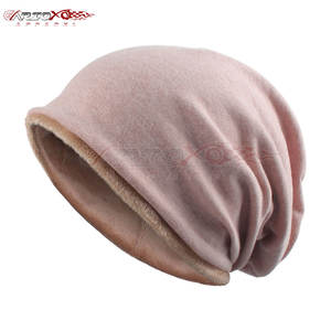 Bonnet chaud et souple pour hommes, bonnet en tricot à la mode pour les voyages, le travail ou la tenue quotidienne - Product Image 1