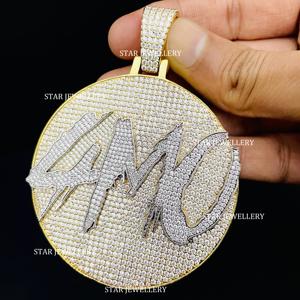 Pendentif avec logo Moissanite personnalisé, Pendentif avec logo personnalisé Moissanite VVS, Pendentif Moissanite personnalisé, Pendentif Moissanite Hip Hop en argent - Product Image 1