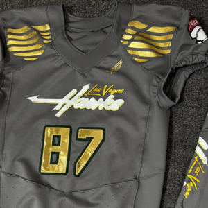 ชุดฟุตบอลแบบระบายอากาศได้ดี ผลิตจากโพลีเอสเตอร์ 100% ป้องกันแบคทีเรีย แห้งเร็ว ดีไซน์ปรับแต่งได้ - Product Image 2