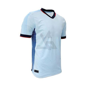 Camiseta de Fútbol Ligera de Calidad de Exportación, Ropa Deportiva de Poliéster, Camiseta de Fútbol de Malla Elástica para Entrenamiento Deportivo - Product Image 3