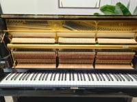 TOP Yamahas U1A Upright Piano Smooth TouchBlack Finish Solid Wood Soundboard Classic Design High Quality 400+ U1