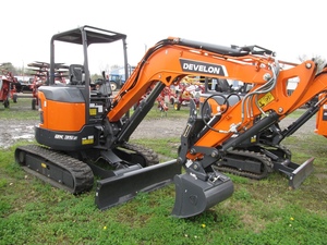 รถขุดขนาดเล็กแบบตีนตะขาบ รุ่น DX35Z-7 ปี 2025 กำลังขุดสูง 120 กิโลวัตต์ - Product Image 2