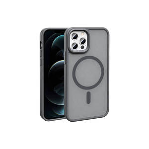 Coque de protection antichoc en silicone style Netzy Ins mat compatible MagSafe pour iPhone 12 Pro et 14 Plus - Product Image 1