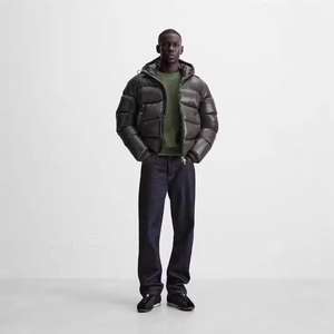 Chaqueta Acolchada Personalizada OEM Transpirable de Secado Rápido para Hombre con Logotipo Frontal, Informal, de Invierno y con Bolsillos en Varios Colores - Product Image 3