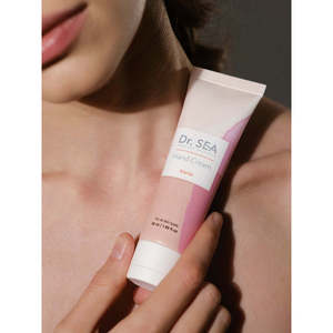 Crème pour les mains Dr. Sea 50 ml Karité pour tous types de peau - Product Image 5