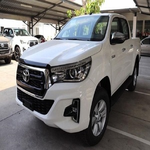 Camioneta Hilux Diésel Turbo Automática con Volante a la Izquierda, Tracción en las Cuatro Ruedas, AWD Adventure Revo 2016-2020, Tapicería de Cuero Claro, Techo Corredizo R18 - Product Image 5
