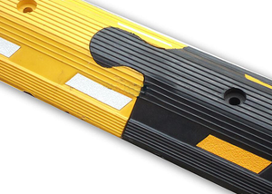 オーストラリア規格拡張型スプリングバックパネル<span class=keywords><strong>PU</strong></span>フレキシブルポストレーンデリニエーターレーンディバイダーレーンセパレーター - Product Image 6