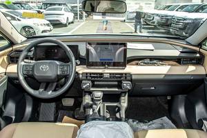 Toyota RAV4 LE AWD 2.0L Benzina SUV Automatico Usato 2026 Guida a Sinistra Euro VI 5 Posti Veicolo Utilitario Urbano - Product Image 2