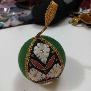 Adornos Navideños de Tela Multicolor Hechos a Mano de Alta Calidad, Ecológicos, con Cuentas Bordadas, Decoraciones Festivas - Product Image 1