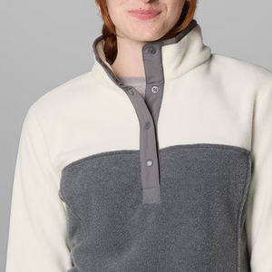 Sudadera de Alta Calidad para Mujer con Mangas Largas para Pedidos al por Mayor con Diseño de Logotipo Personalizado con Cierre de Botón - Product Image 2