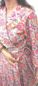 Robe indienne en coton bloc à la main pour femmes, mode élégante, cadeau de mariage personnalisé, tenue d'été, tenue décontractée en vente - Product Image 2