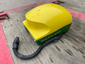 Récepteur GPS Starfire John Deere. Équipement de navigation agricole à prix d'usine très demandé. Système de guidage agricole. - Product Image 2